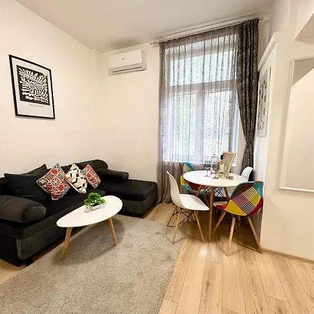 Lejlighed In The Heart Of Varna-by The Sea And Sea Garden Varna