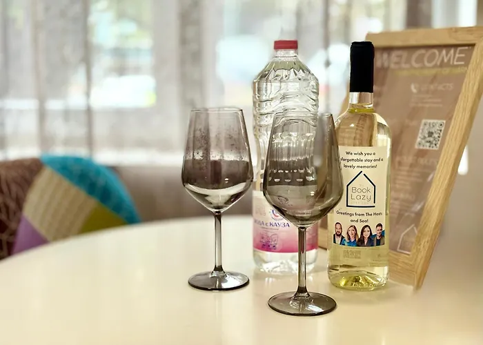 아파트 In The Heart Of Varna-by The Sea And Sea Garden 바르나