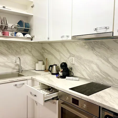 Apartament In The Heart Of Varna-by The Sea And Sea Garden *