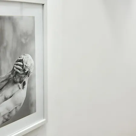 아파트 In The Heart Of Varna-by The Sea And Sea Garden *