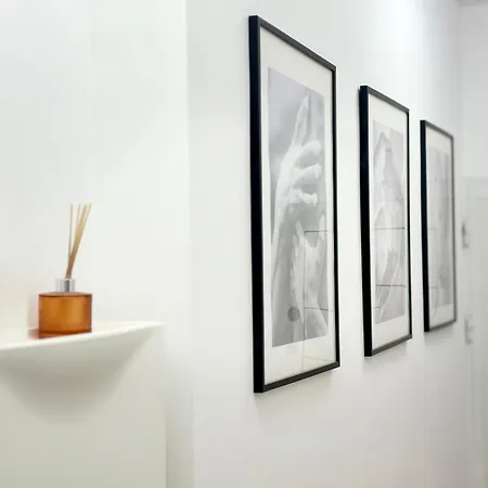 In The Heart Of Varna-by The Sea And Sea Garden 아파트 *